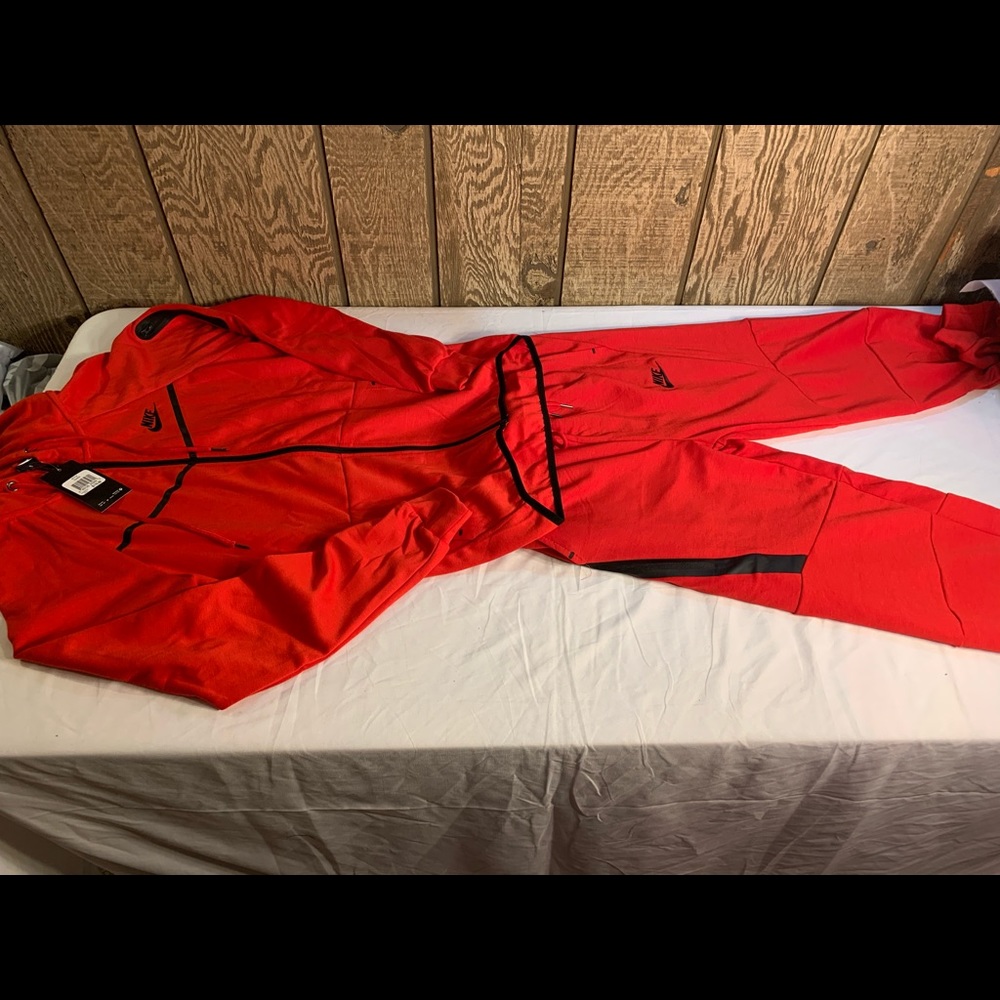 Nike Sweatsuit